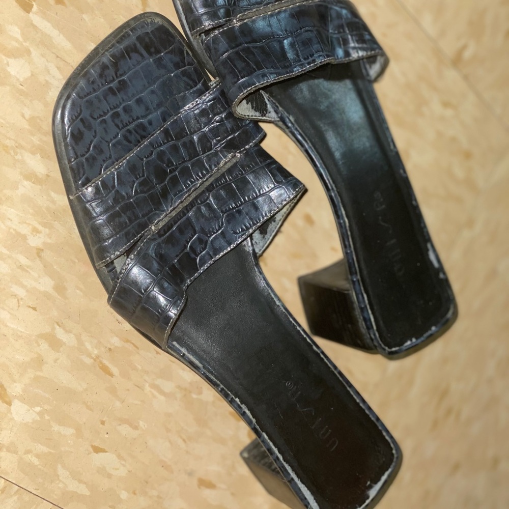Black heels